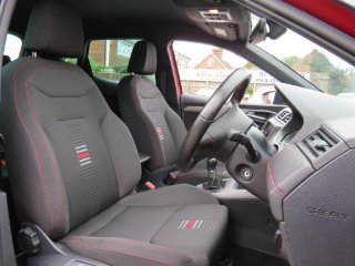 /photos/9993/2c459748-b8bb-4a26-b195-2cf255e23fde_i320x240.jpg