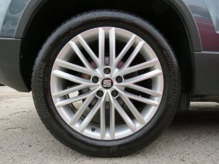 /photos/9993/9af33aa7-ca3f-41cc-b9d4-d93248c7053a_i320x240.jpg