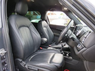 /photos/9993/cf536e3c-a3ed-4c3d-a242-ea6ed3d8c115_i320x240.jpg